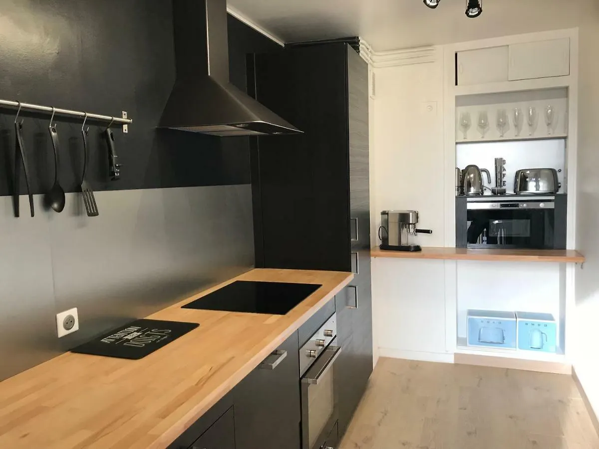 T4 Refait A Neuf Rennes, 3 Ch. Parking, 2 Balcons. Apartment